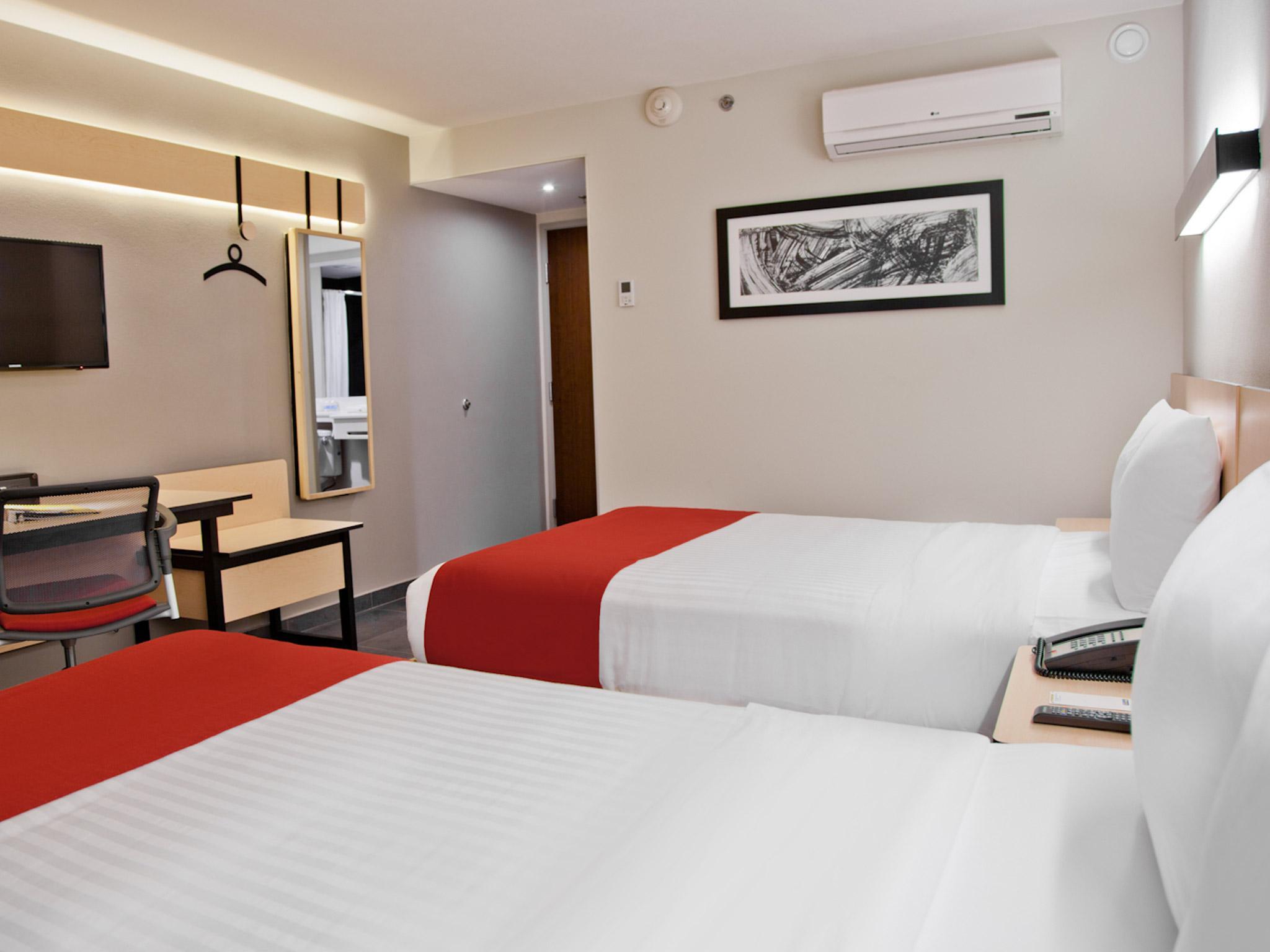 City Express By Marriott Tuxpan Tuxpan  Exterior photo