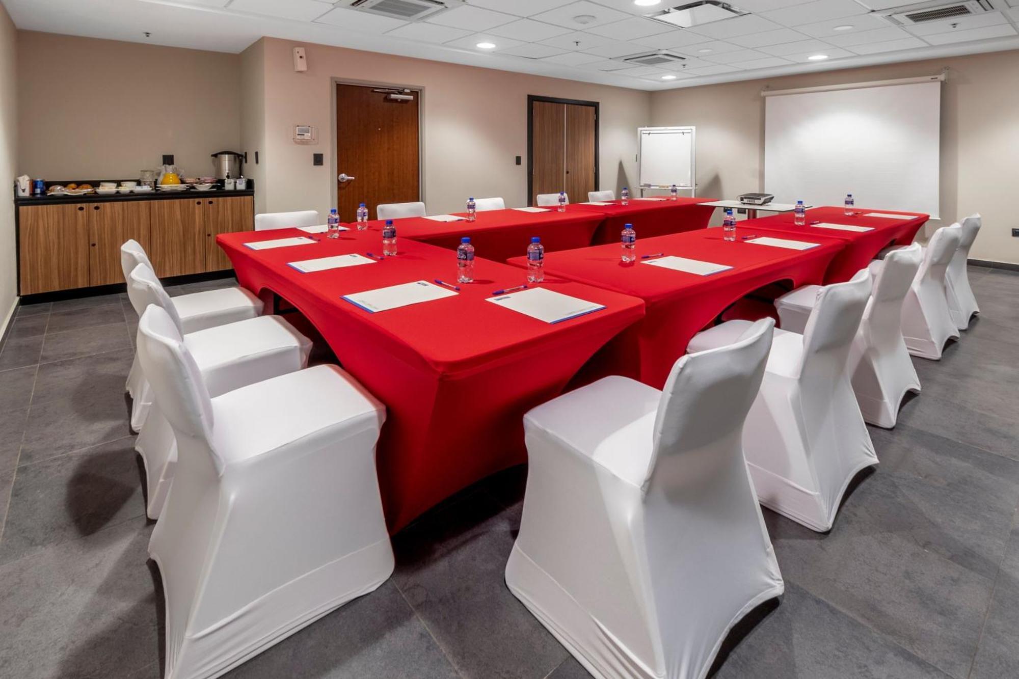 City Express By Marriott Tuxpan Tuxpan  Exterior photo