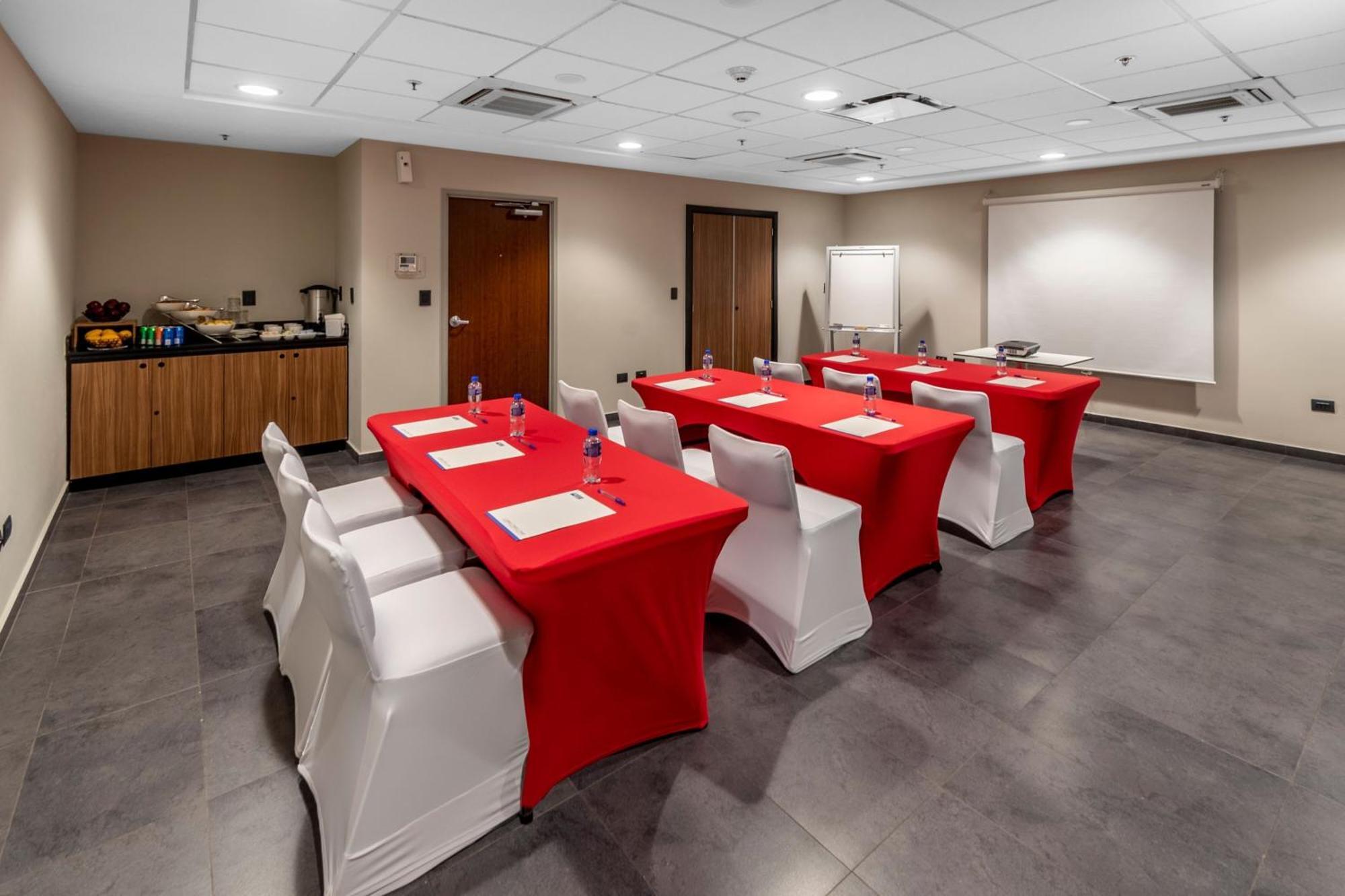 City Express By Marriott Tuxpan Tuxpan  Exterior photo