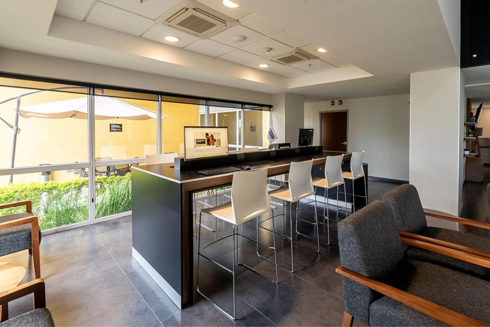 City Express By Marriott Tuxpan Tuxpan  Exterior photo