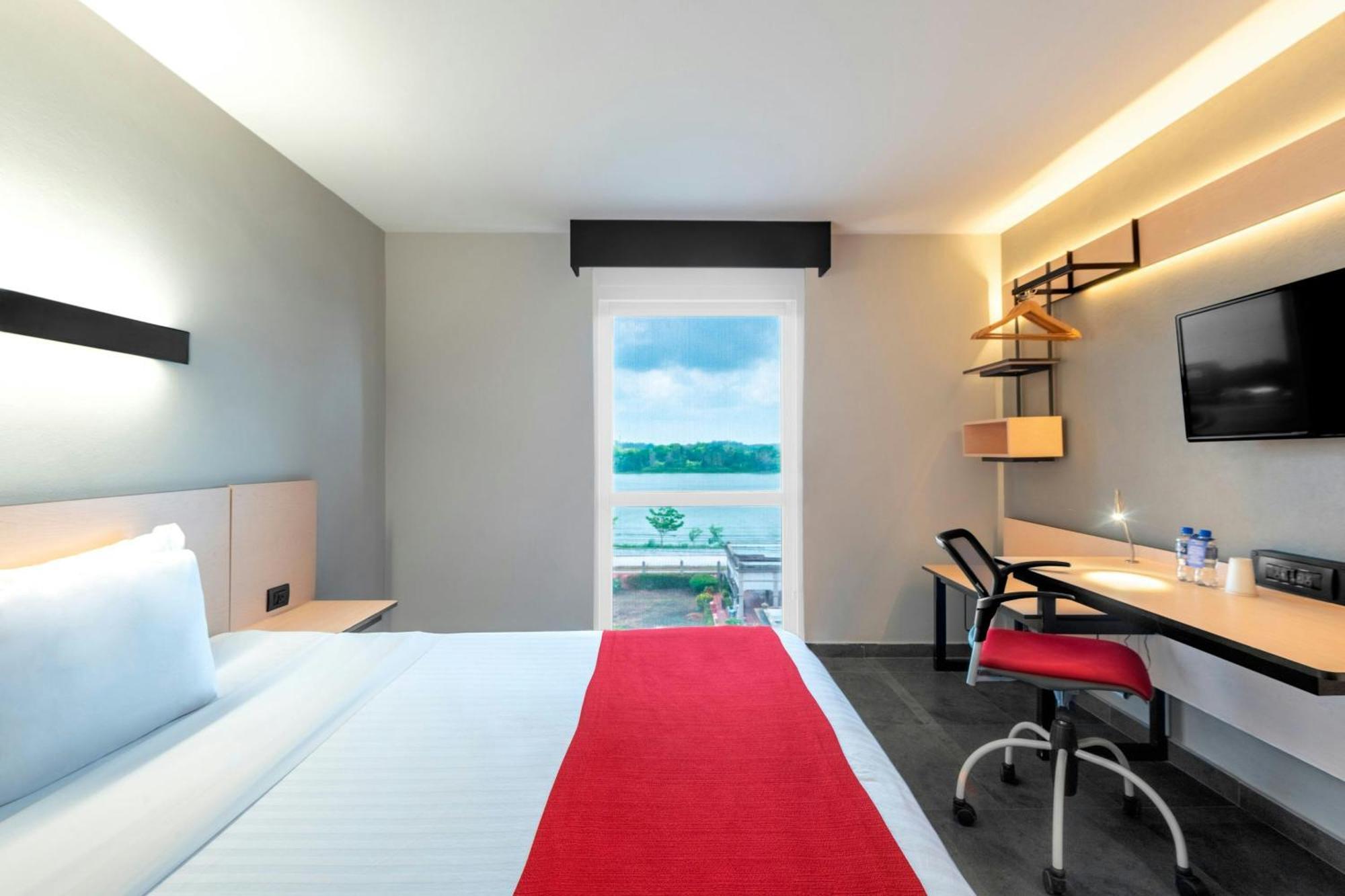 City Express By Marriott Tuxpan Tuxpan  Exterior photo