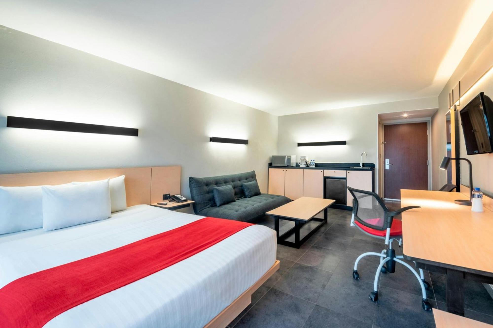 City Express By Marriott Tuxpan Tuxpan  Exterior photo