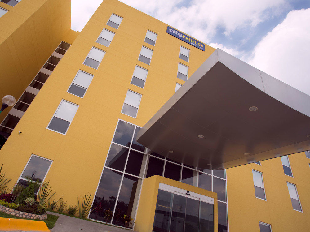 City Express By Marriott Tuxpan Tuxpan  Exterior photo